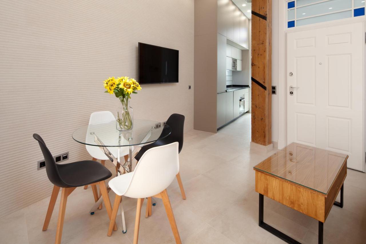 Inmalaga Santos Suites 1 Eksteriør billede