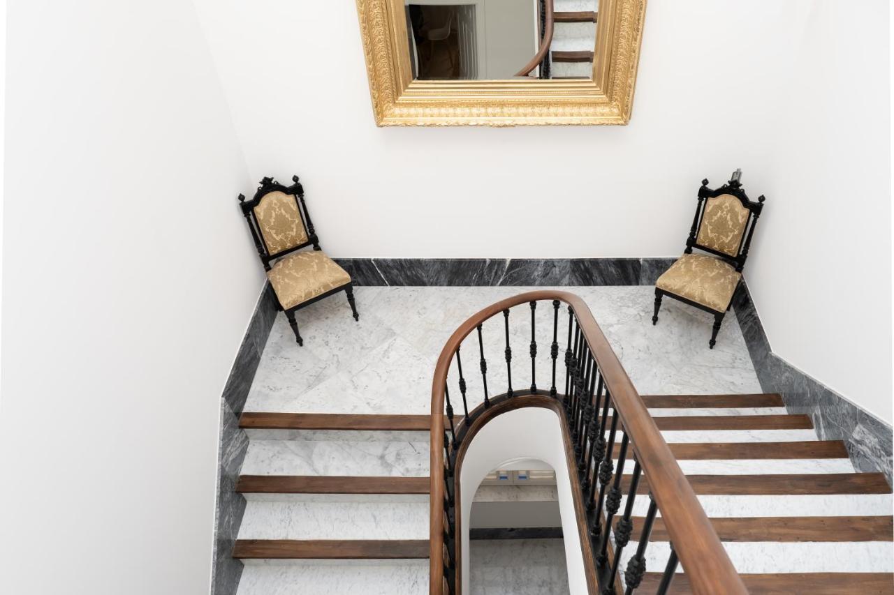 Inmalaga Santos Suites 1 Eksteriør billede